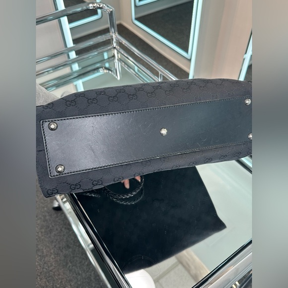 Gucci Tote - Picture 4 of 13